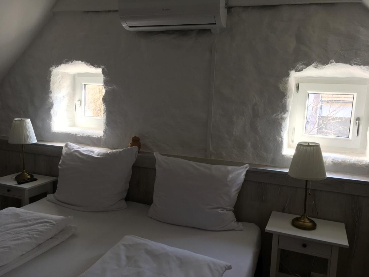 Hotel Harom Huszar Koeveskal Exteriér fotografie
